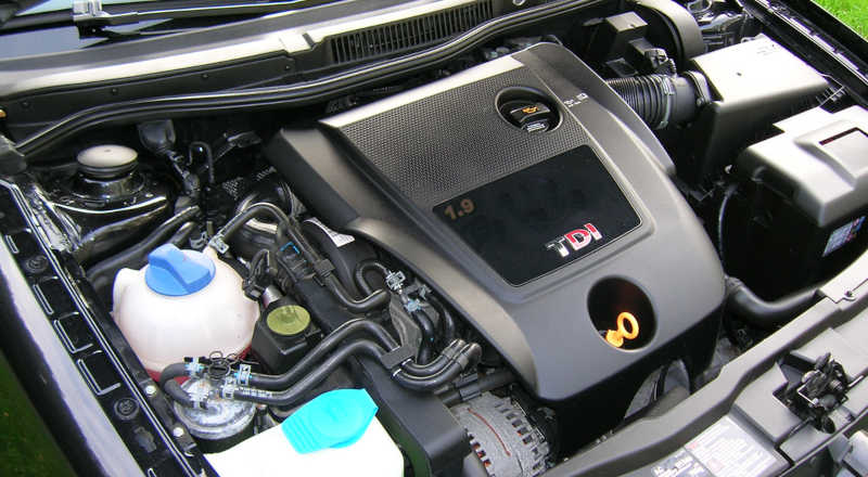 1.9 TDI: kur stovi pakaitinimo žvakių relė ir kaip ją rasti