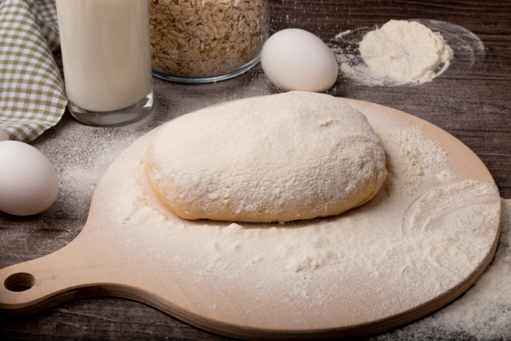 Minkščiausia tešla pyragams su vandeniu ir aliejumi – pavyksta visada