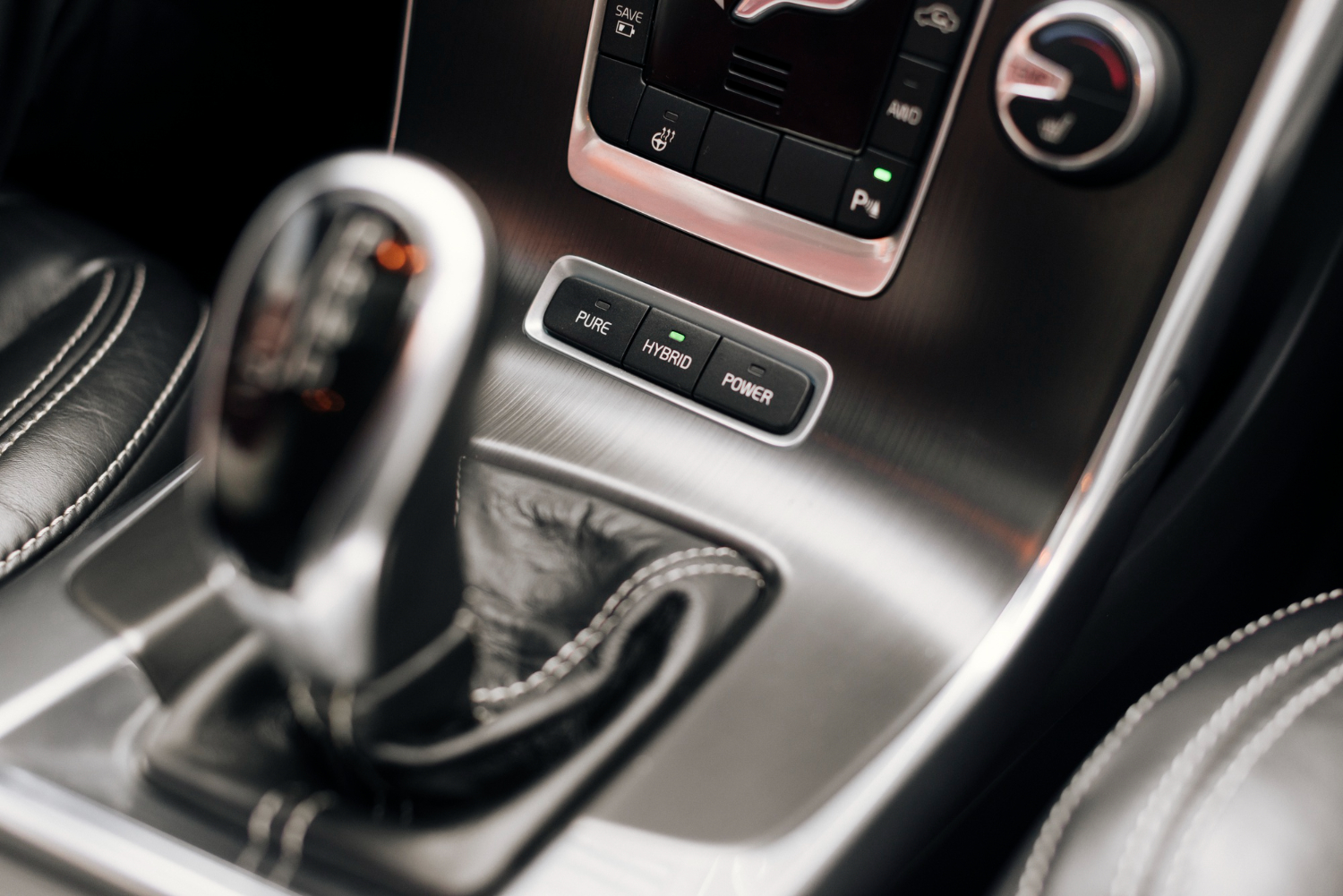 Transmisija automobilyje: kas tai, kaip veikia ir kodėl ji tokia svarbi?