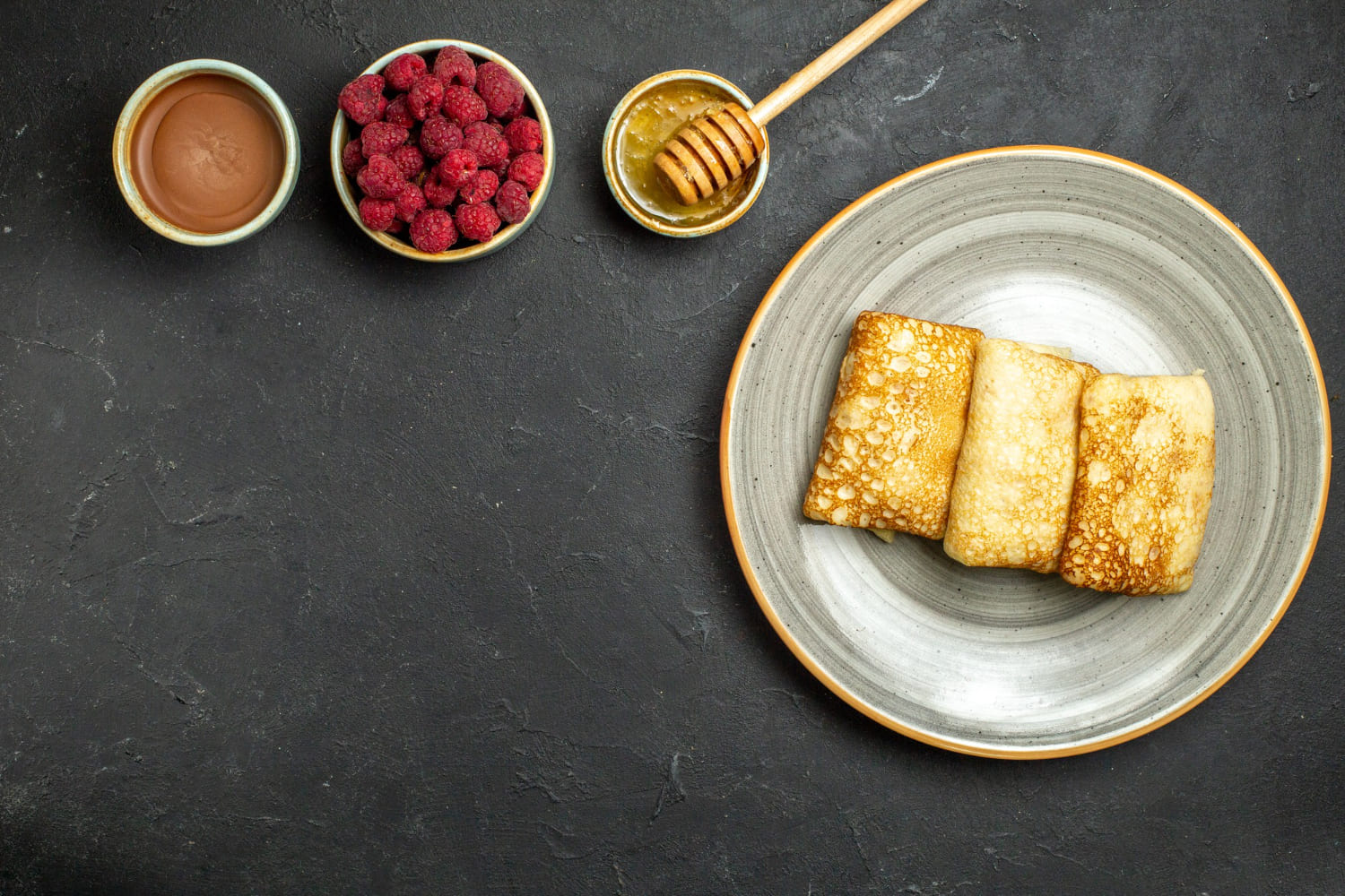 Močiutės lietiniai su varške – tokie minkšti, kad tirpsta burnoje