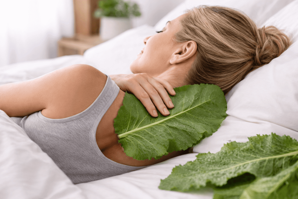 Krienų lapas ant sprando – kodėl ryte daugelis pajunta palengvėjimą?